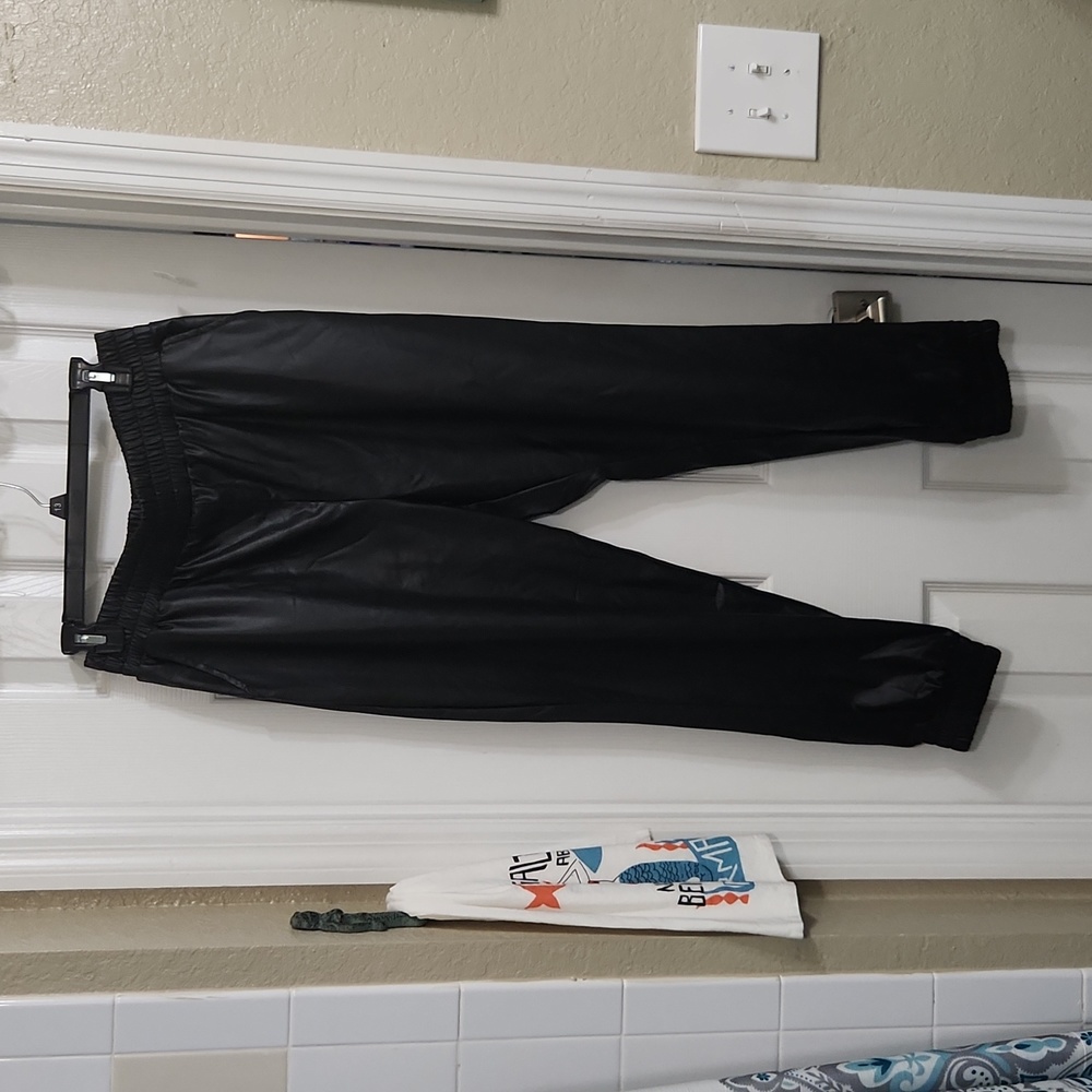 Sweet Palm jogger pants